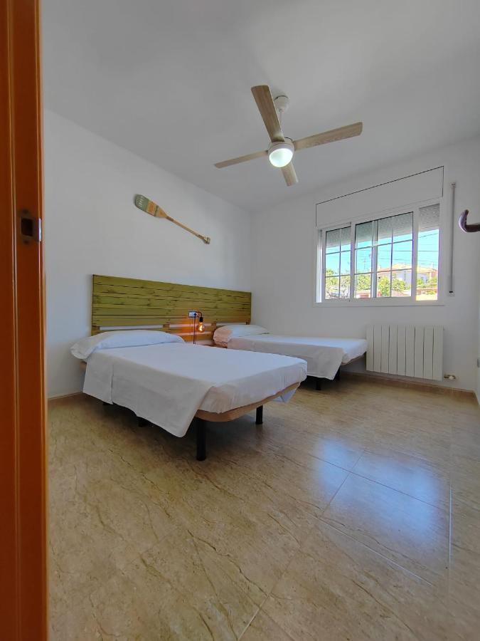 Villa Genis Calafell Esterno foto